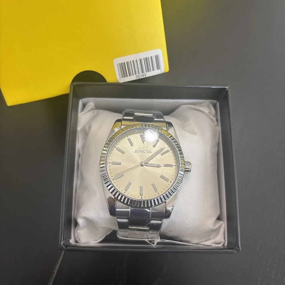 Invicta Silver Tone Analog Men's Watch Champagne Dial Fluted Bezel